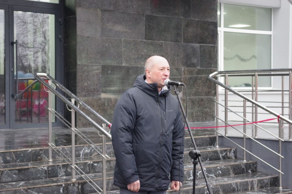 Сергей Крамаренко: В поселке Металлист открылся обновленный Дом культуры Сергей Крамаренко: В поселке Металлист открылся обновленный Дом культуры