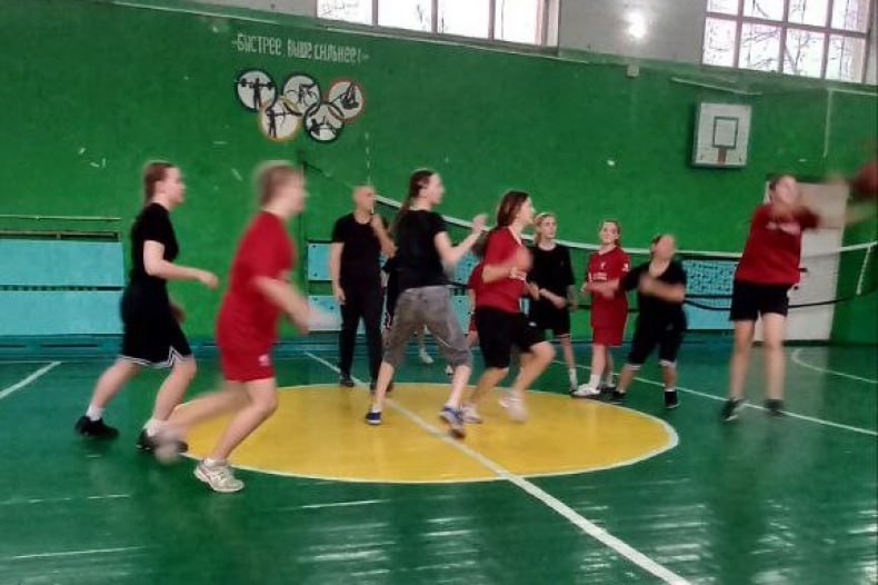 Состоялся турнир Свердловского муниципального округа по баскетболу среди девушек Состоялся турнир Свердловского муниципального округа по баскетболу среди девушек