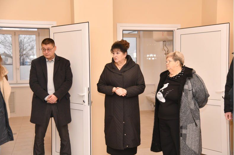 Напомним, что шеф-регион Красноярский край в этом году взялся за этот объект, чтобы изменить статус учреждения, и сделать его не только образовательным учреждением для школьников, но и воспитательным, реализовав в стенах... Напомним, что шеф-регион Красноярский край в этом году взялся за этот объект, чтобы изменить статус учреждения, и сделать его не только образовательным учреждением для школьников, но и воспитательным, реализовав в стенах...