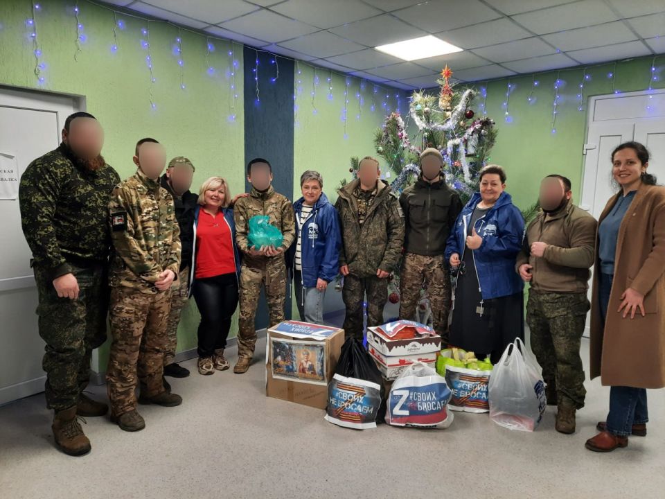 Жители ЛНР всеми силами помогают участникам СВО Жители ЛНР всеми силами помогают участникам СВО