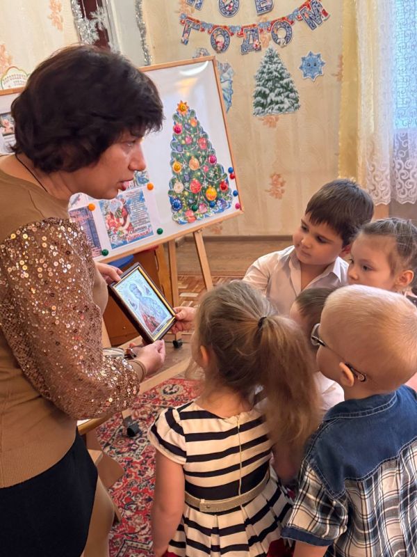 Чудеса в «Колокольчике». Подарки родителям и воспитателям ко Дню Святого Николая в детском саду «Колокольчик» детвора изготовила своими руками Чудеса в «Колокольчике». Подарки родителям и воспитателям ко Дню Святого Николая в детском саду «Колокольчик» детвора изготовила своими руками