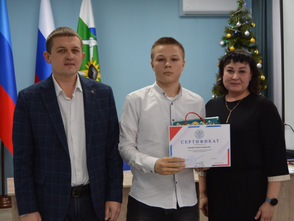 � ������ ��������� ���������� ��������������� ����� �������������� �������