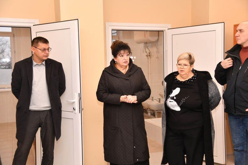 Напомним, что шеф-регион Красноярский край в этом году взялся за этот объект, чтобы изменить статус учреждения, и сделать его не только образовательным учреждением для школьников, но и воспитательным, реализовав в стенах... Напомним, что шеф-регион Красноярский край в этом году взялся за этот объект, чтобы изменить статус учреждения, и сделать его не только образовательным учреждением для школьников, но и воспитательным, реализовав в стенах...