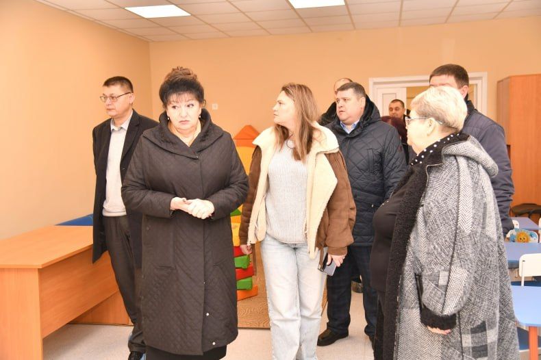 Напомним, что шеф-регион Красноярский край в этом году взялся за этот объект, чтобы изменить статус учреждения, и сделать его не только образовательным учреждением для школьников, но и воспитательным, реализовав в стенах... Напомним, что шеф-регион Красноярский край в этом году взялся за этот объект, чтобы изменить статус учреждения, и сделать его не только образовательным учреждением для школьников, но и воспитательным, реализовав в стенах...