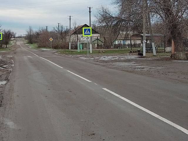 В поселке Поречье проведены работы по разметке дороги и установке дорожных знаков В поселке Поречье проведены работы по разметке дороги и установке дорожных знаков
