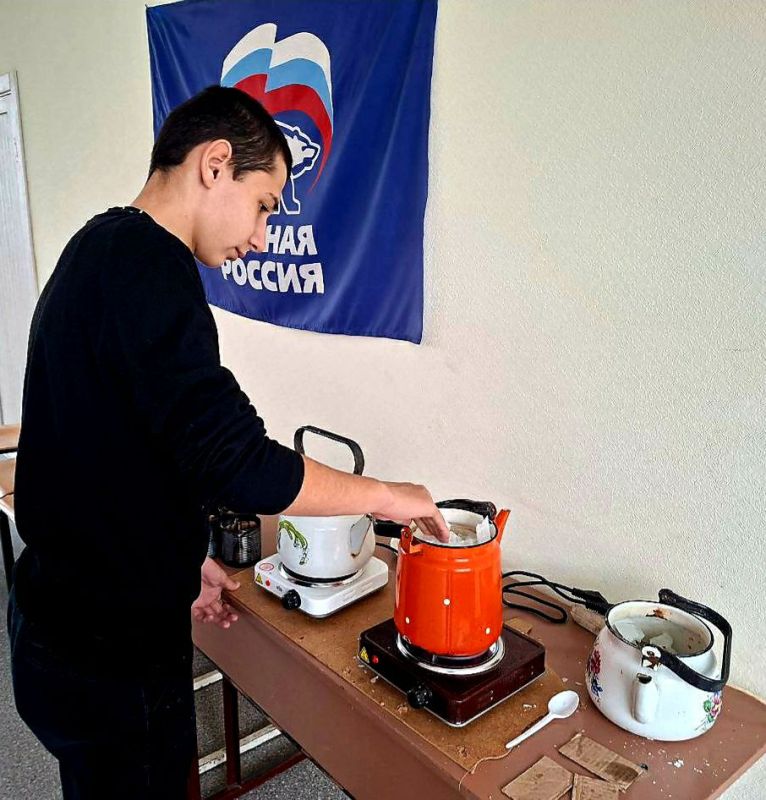 Жители ЛНР всеми силами помогают участникам СВО Жители ЛНР всеми силами помогают участникам СВО