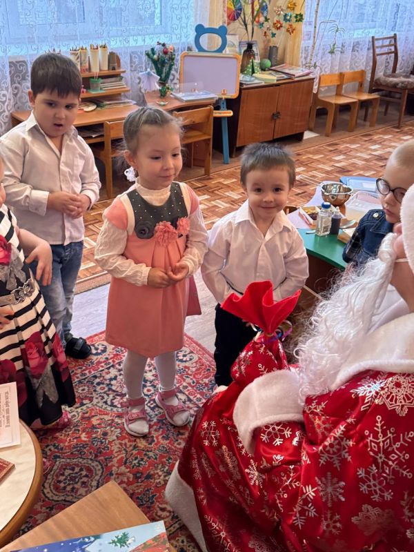 Чудеса в «Колокольчике». Подарки родителям и воспитателям ко Дню Святого Николая в детском саду «Колокольчик» детвора изготовила своими руками Чудеса в «Колокольчике». Подарки родителям и воспитателям ко Дню Святого Николая в детском саду «Колокольчик» детвора изготовила своими руками