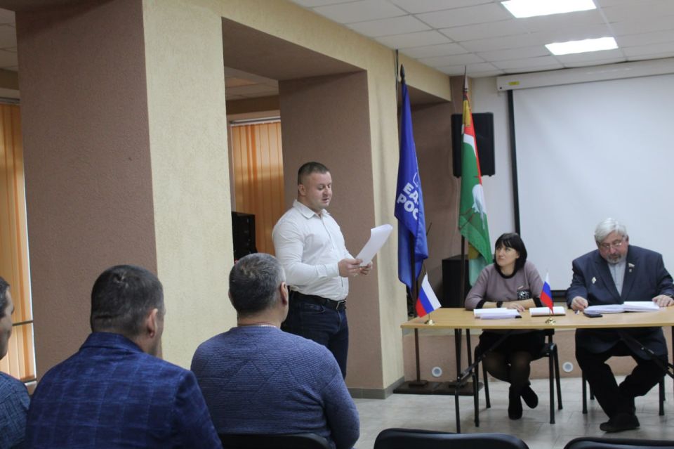 Виталий Коваленко: Сегодня состоялось заседание Совета Беловодского муниципального округа Виталий Коваленко: Сегодня состоялось заседание Совета Беловодского муниципального округа