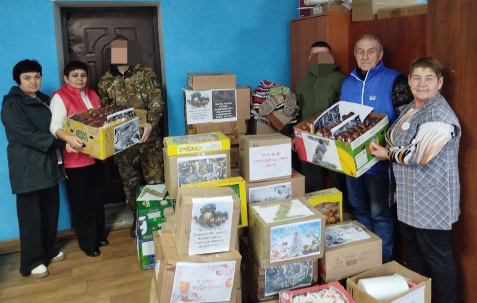 Жители ЛНР всеми силами помогают участникам СВО Жители ЛНР всеми силами помогают участникам СВО