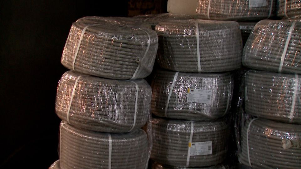 Бригада специалистов из Тюмени приступила к монтажу слаботочных систем в помещениях ЗАГСа, где проходит капитальный ремонт Бригада специалистов из Тюмени приступила к монтажу слаботочных систем в помещениях ЗАГСа, где проходит капитальный ремонт