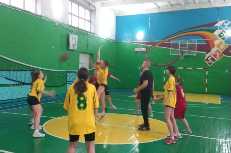 Состоялся турнир Свердловского муниципального округа по баскетболу среди девушек Состоялся турнир Свердловского муниципального округа по баскетболу среди девушек