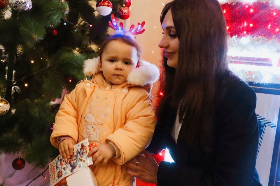 Яна Сылкина: В Северодонецке череда праздничных мероприятий для детворы не сбавляет оборотов Яна Сылкина: В Северодонецке череда праздничных мероприятий для детворы не сбавляет оборотов