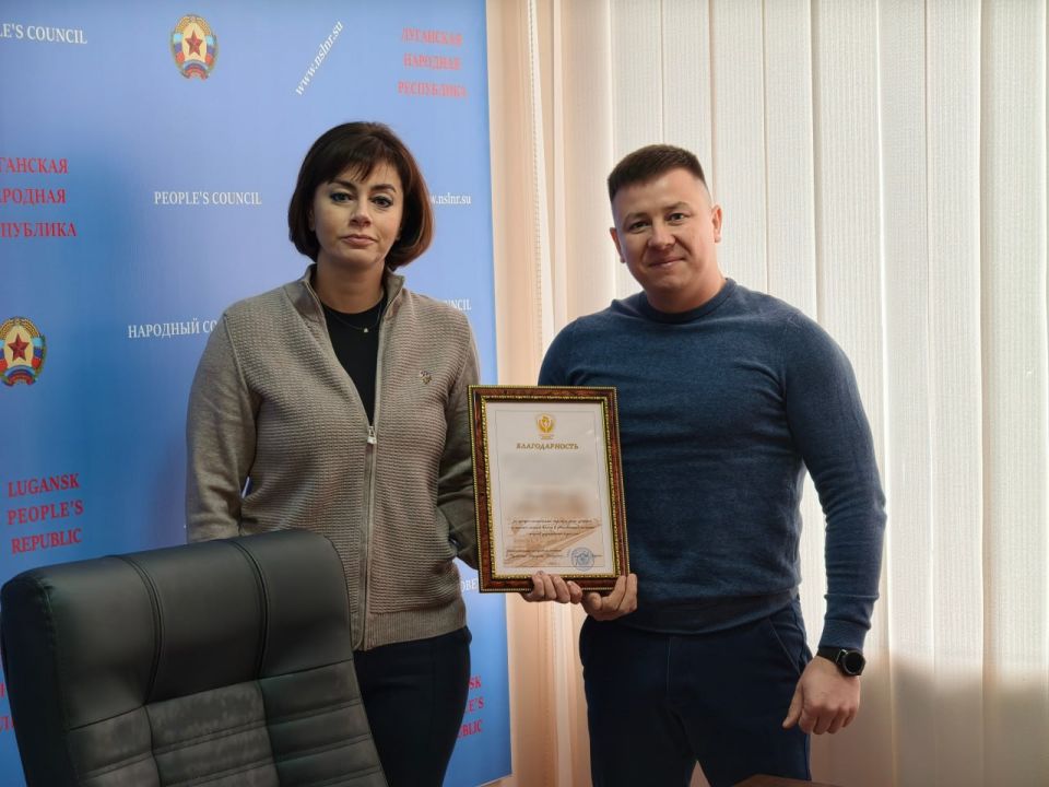 Анна Сорока: Члены межведомственной рабочей группы подвели итоги года: из захоронений на территории Северодонецка и Попасной подняли останки более 160 жертв украинской агрессии Анна Сорока: Члены межведомственной рабочей группы подвели итоги года: из захоронений на территории Северодонецка и Попасной подняли останки более 160 жертв украинской агрессии