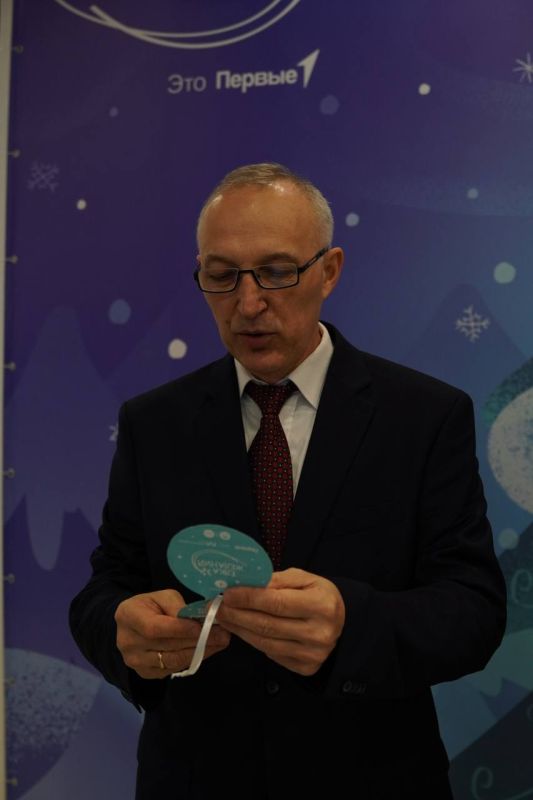 ����� 9-������ ������ � ������ ������������� ����� ����� ������� �������� ������� ��������