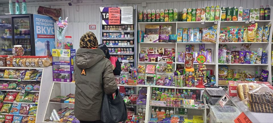 Межведомственный рейд. 23.12.2025 отделом культуры, спорта и молодёжной политики совместно с сотрудниками ОМВД России «Ровеньковский» и «Семейный центр» проведён межведомственный рейд по местам отдыха несовершеннолетних на... Межведомственный рейд. 23.12.2025 отделом культуры, спорта и молодёжной политики совместно с сотрудниками ОМВД России «Ровеньковский» и «Семейный центр» проведён межведомственный рейд по местам отдыха несовершеннолетних на...