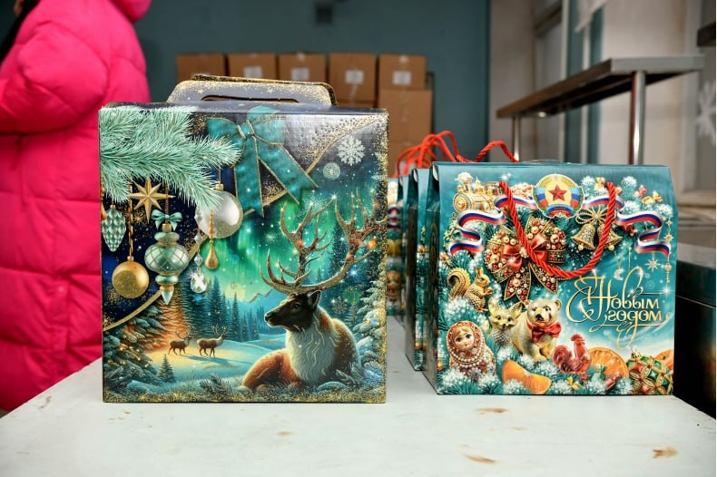 В Свердловском округе продолжается выдача подарков от Главы ЛНР и Губернатора Красноярского края