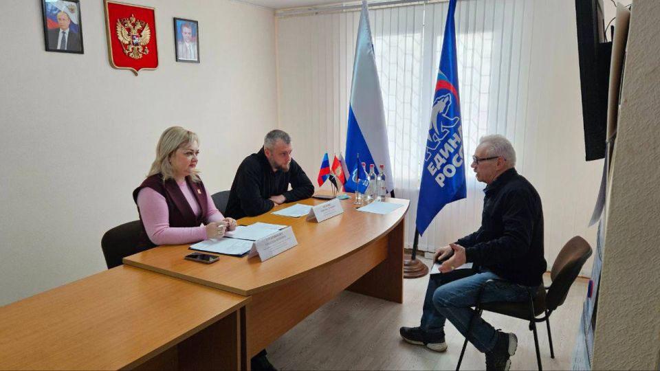 Максим Величко: В Алчевске прошел прием граждан по личным вопросам Максим Величко: В Алчевске прошел прием граждан по личным вопросам