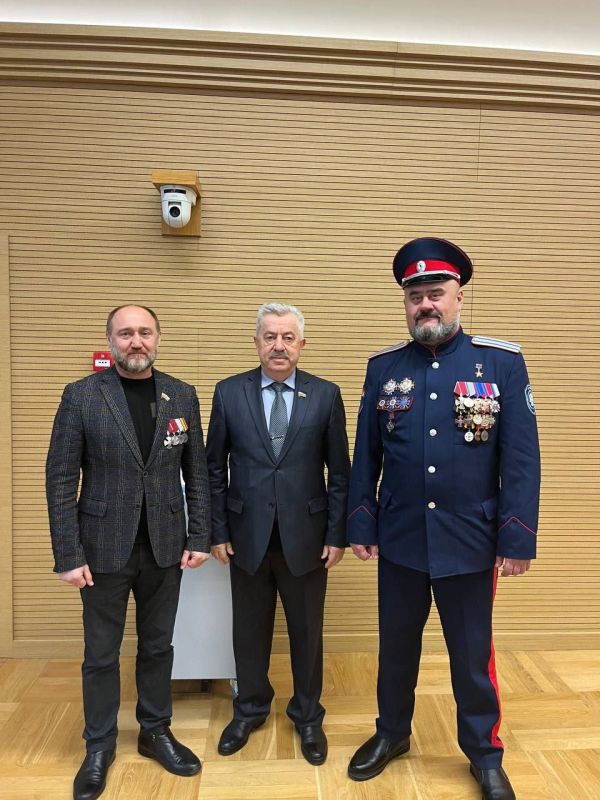 Представители Запорожской области и ЛНР вошли в Совет казачества при Президенте РФ Представители Запорожской области и ЛНР вошли в Совет казачества при Президенте РФ