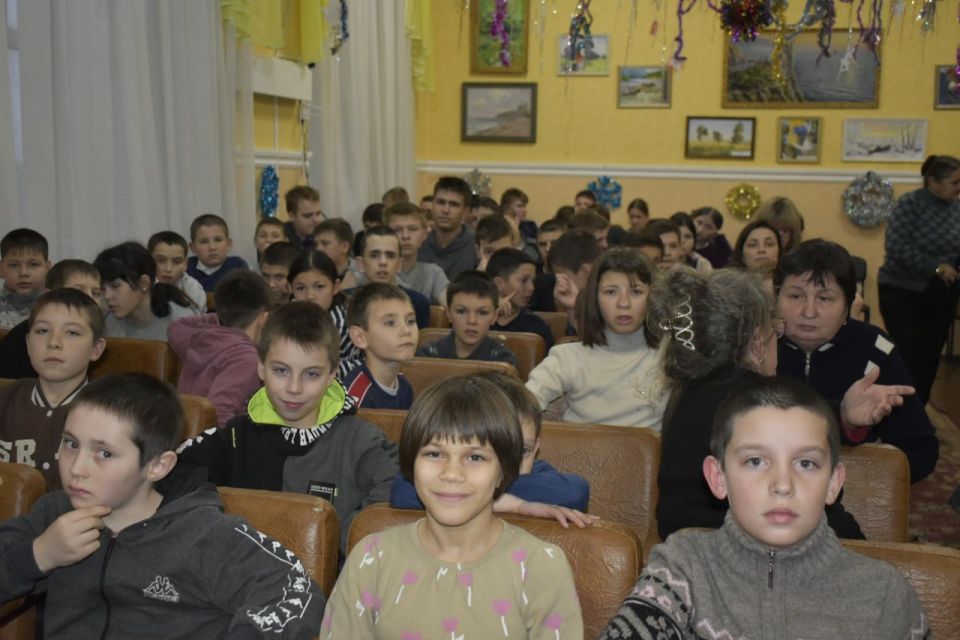 Регион-шеф дарит праздник юным перевальчанам Регион-шеф дарит праздник юным перевальчанам