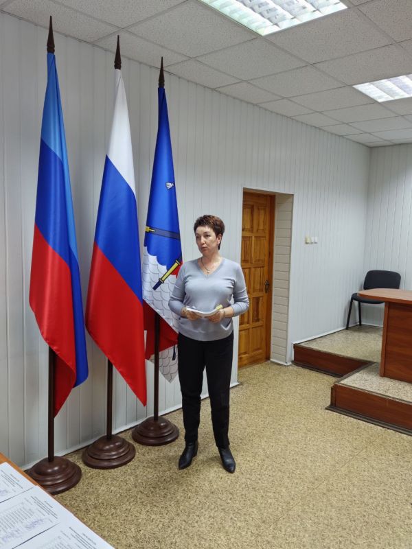 23.12.2025г. в Станице Луганской было проведено XLIII заседание Совета депутатов Станично-Луганского МО ЛНР 23.12.2025г. в Станице Луганской было проведено XLIII заседание Совета депутатов Станично-Луганского МО ЛНР