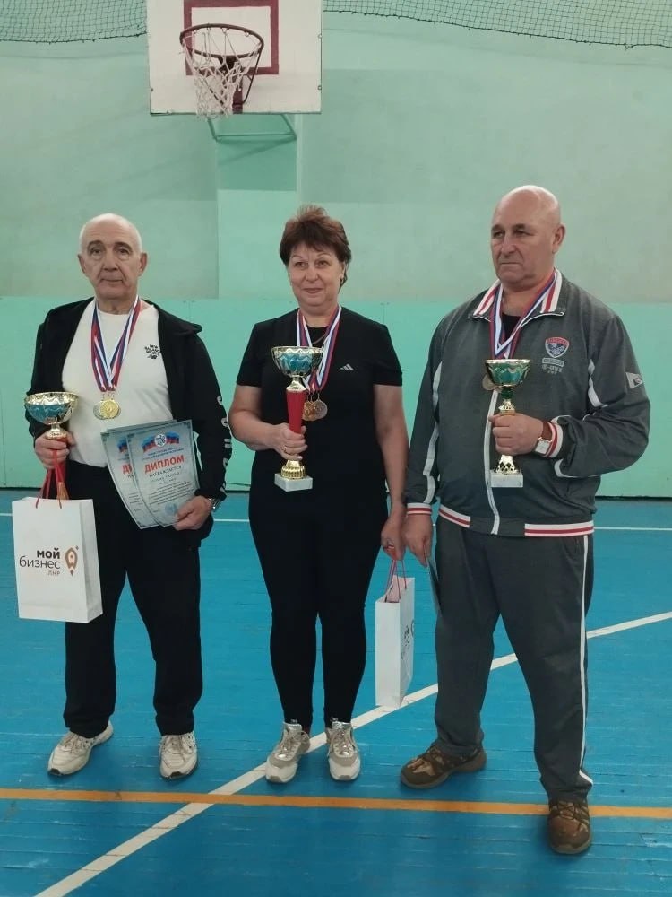 Республиканский турнир по настольному теннису и дартсу состоялся в Луганске