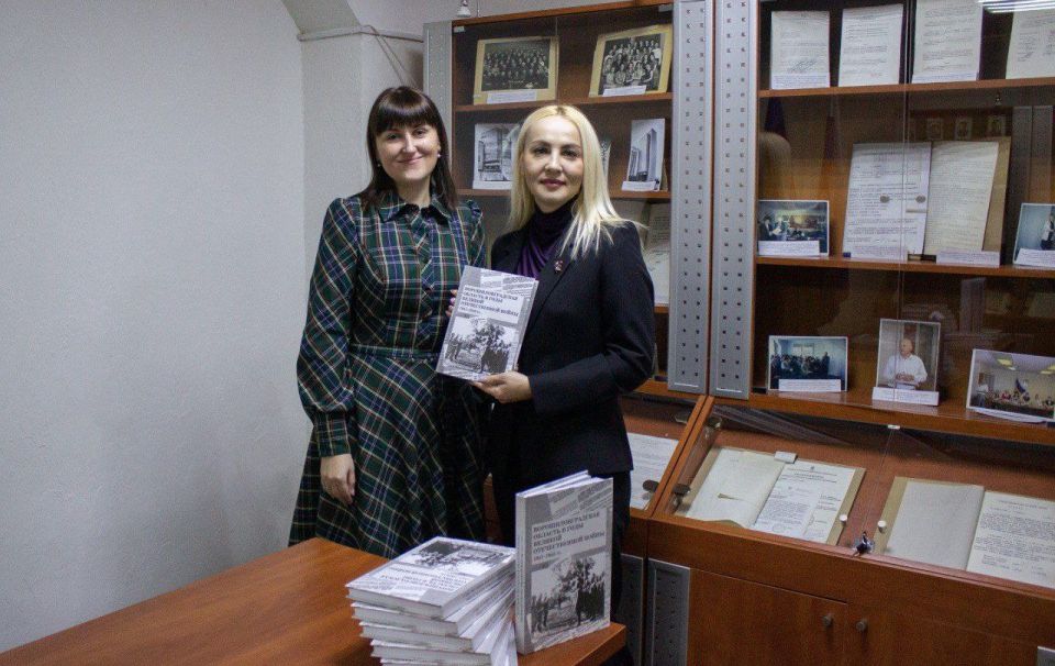 Анна Тодорова: Как будто вновь я вместе с ними Анна Тодорова: Как будто вновь я вместе с ними