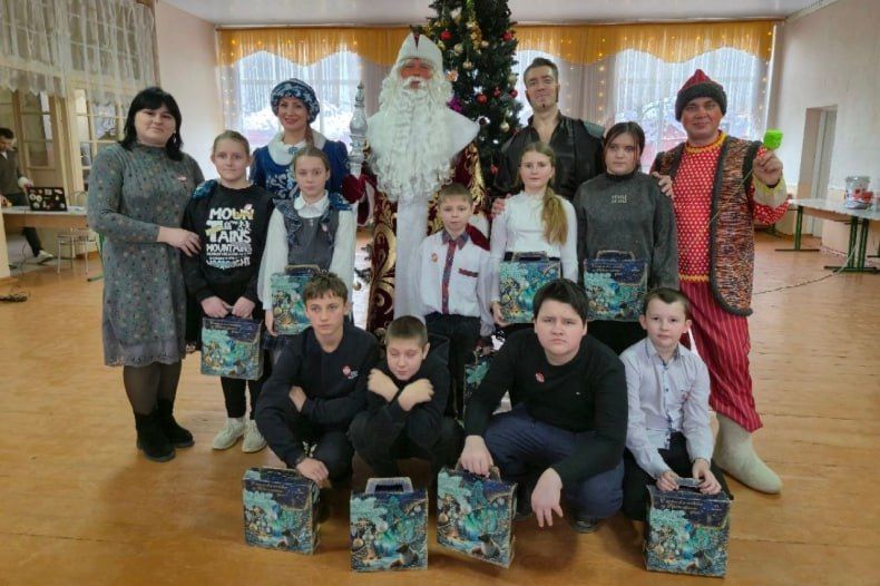 Волшебство из Красноярского края приехало в Бирюковскую специальную (коррекционную) школу-интернат Волшебство из Красноярского края приехало в Бирюковскую специальную (коррекционную) школу-интернат
