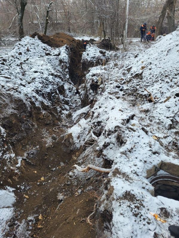 Специалисты региона-шефа восстановили водопровод в Комиссаровке Специалисты региона-шефа восстановили водопровод в Комиссаровке