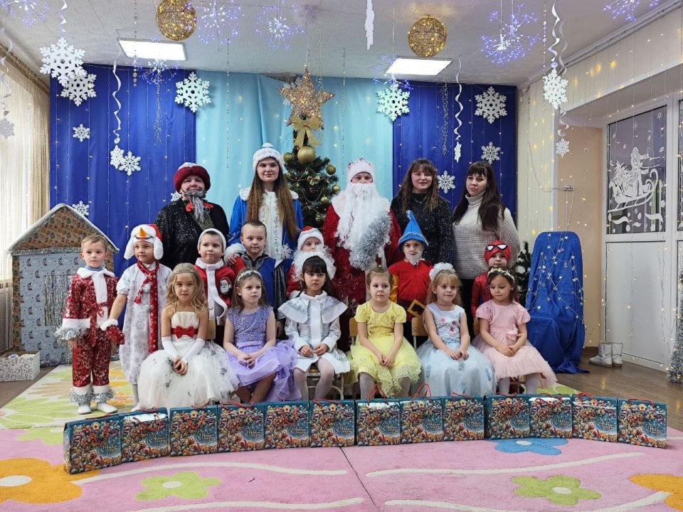 В Родаковском детском саду провели новогодние праздники В Родаковском детском саду провели новогодние праздники
