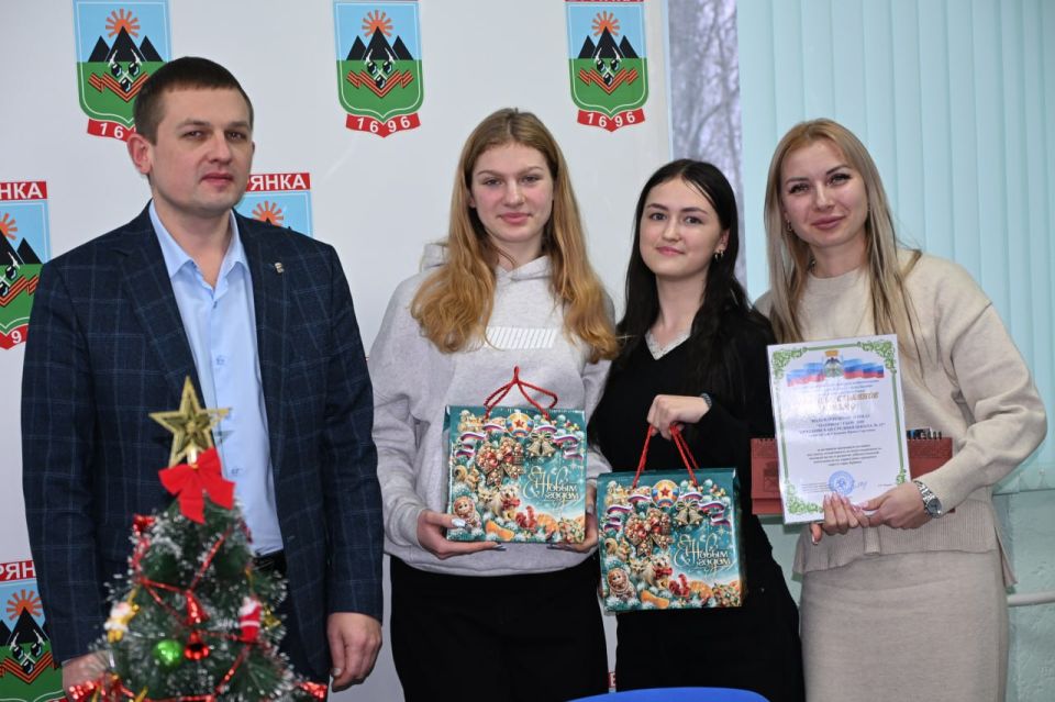 Евгений Морозов: Молодость, которая ведёт за собой Евгений Морозов: Молодость, которая ведёт за собой
