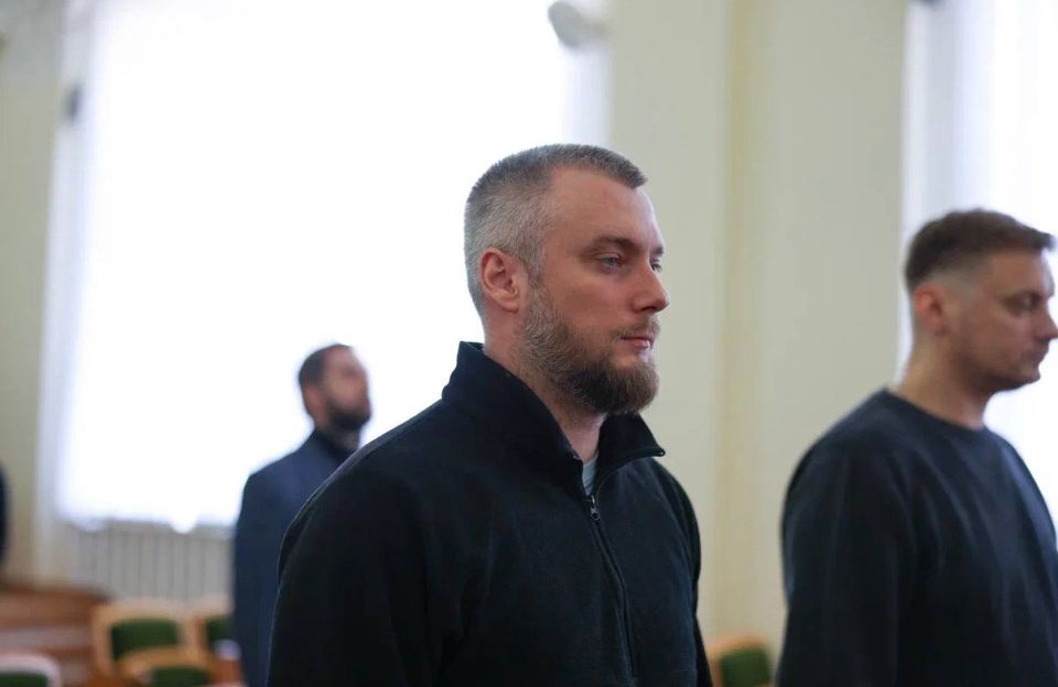 Максим Величко: Сегодня принял участие в заседании Народного Совета Луганской Народной Республики, на котором рассмотрели ключевые вопросы социально-экономического и правового развития региона Максим Величко: Сегодня принял участие в заседании Народного Совета Луганской Народной Республики, на котором рассмотрели ключевые вопросы социально-экономического и правового развития региона