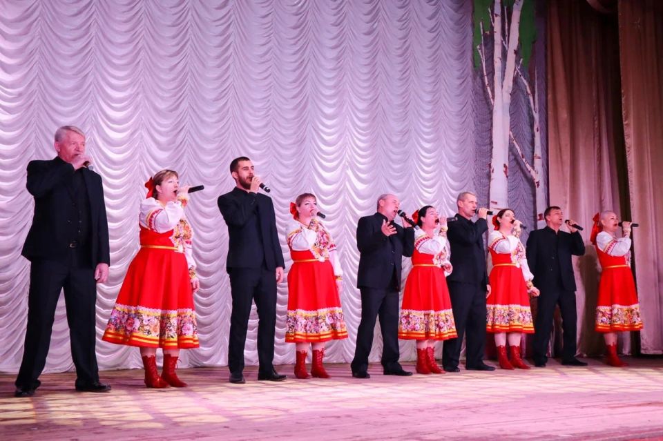 Виталий Коваленко: 24 декабря 2025 года в Беловодском районном доме культуры состоялись торжества, посвящённые чествованию передовиков производства предприятия "Агросфера" по итогам 2025 года - "Здесь хлеба золотистые, поля... Виталий Коваленко: 24 декабря 2025 года в Беловодском районном доме культуры состоялись торжества, посвящённые чествованию передовиков производства предприятия "Агросфера" по итогам 2025 года - "Здесь хлеба золотистые, поля...