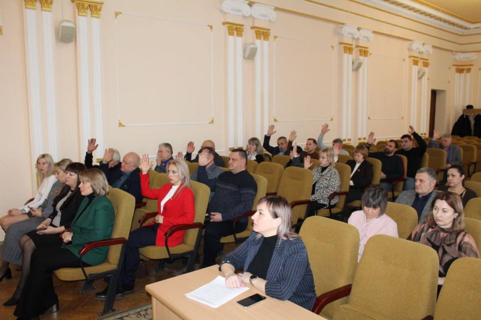 Владимир Шавлай: Подведение итогов на заседании Совета депутатов Краснодонского муниципального округа Владимир Шавлай: Подведение итогов на заседании Совета депутатов Краснодонского муниципального округа