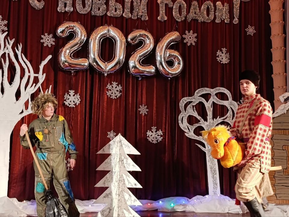 Новогодний спектакль «Приключение Новогодней Ёлки» Новогодний спектакль «Приключение Новогодней Ёлки»