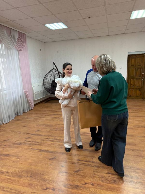 Поздравляем с рождением долгожданного чуда семью Сагайдак! Поздравляем с рождением долгожданного чуда семью Сагайдак!
