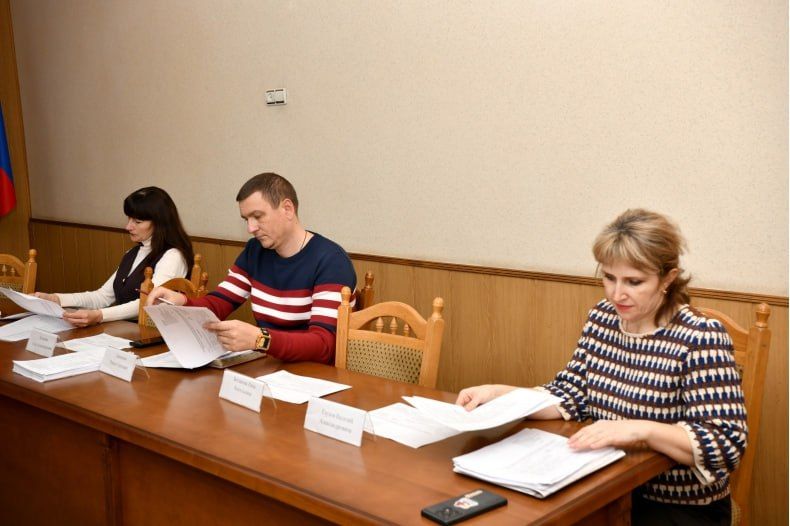 Состоялось итоговое заседание Антинаркотической комиссии при Администрации Свердловского муниципального округа ЛНР Состоялось итоговое заседание Антинаркотической комиссии при Администрации Свердловского муниципального округа ЛНР
