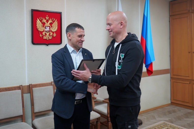 ВрИП Главы округа Игорь Ковальчук выразил благодарность красноярским артистам за представления для наших детей ВрИП Главы округа Игорь Ковальчук выразил благодарность красноярским артистам за представления для наших детей