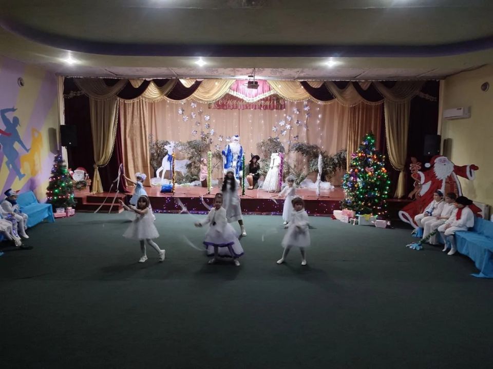 В Городище прошел детский утренник «Время сказочных идей» В Городище прошел детский утренник «Время сказочных идей»