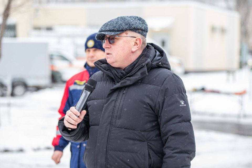 Для тех, кто служит людям: В Луганске открылся новый учебный центр для спасателей-добровольцев Для тех, кто служит людям: В Луганске открылся новый учебный центр для спасателей-добровольцев