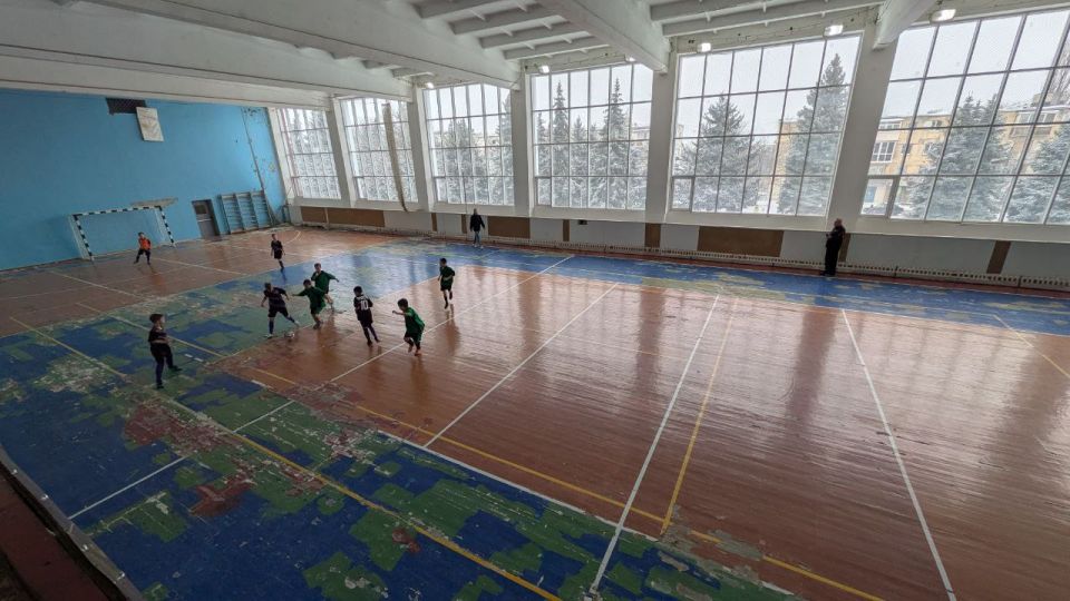 В преддверии самого волшебного праздника на базе Спортивной школы города Первомайска прошёл традиционный открытый турнир по мини-футболу среди юных спортсменов 2016–2017 годов рождения! В преддверии самого волшебного праздника на базе Спортивной школы города Первомайска прошёл традиционный открытый турнир по мини-футболу среди юных спортсменов 2016–2017 годов рождения!