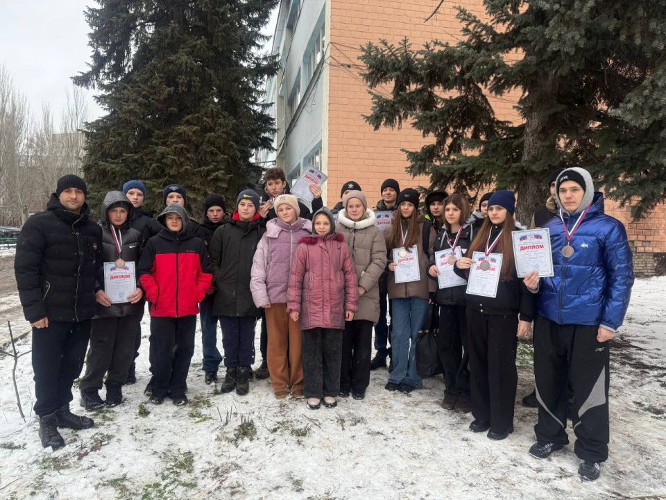 С 26 по 27 декабря в городе Луганск в плавательном бассейне «Юность» проходили Республиканские соревнования по плаванию «Новогодние старты» С 26 по 27 декабря в городе Луганск в плавательном бассейне «Юность» проходили Республиканские соревнования по плаванию «Новогодние старты»