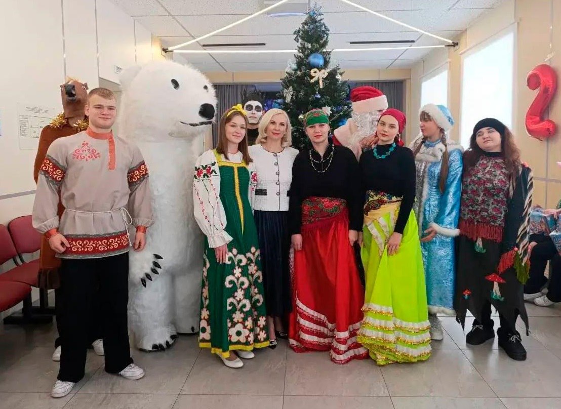 Ставропольская делегация, в состав которой вошли заместители председателя Правительства Ставропольского края Ольга Дроздова и Анатолий Антоненко, а также министр образования СК Мария Смагина, посетила образовательные... Ставропольская делегация, в состав которой вошли заместители председателя Правительства Ставропольского края Ольга Дроздова и Анатолий Антоненко, а также министр образования СК Мария Смагина, посетила образовательные...