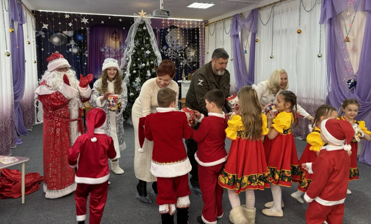 Ставропольская делегация, в состав которой вошли заместители председателя Правительства Ставропольского края Ольга Дроздова и Анатолий Антоненко, а также министр образования СК Мария Смагина, посетила образовательные... Ставропольская делегация, в состав которой вошли заместители председателя Правительства Ставропольского края Ольга Дроздова и Анатолий Антоненко, а также министр образования СК Мария Смагина, посетила образовательные...