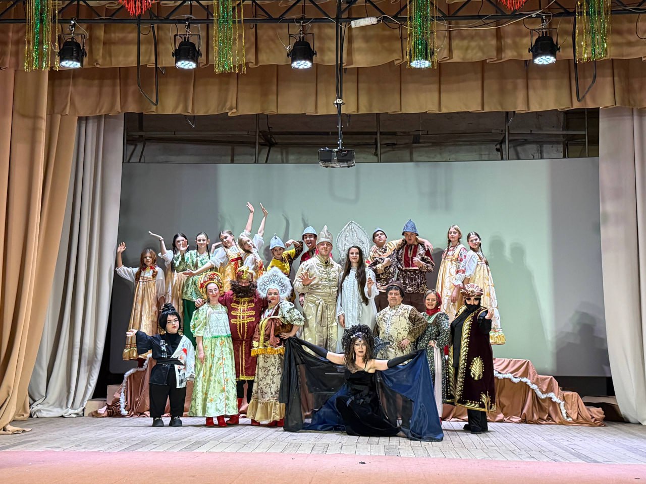 Олег Савченко: Принял участие в «Ёлке Главы» - одном из самых светлых и трогательных событий уходящего года Олег Савченко: Принял участие в «Ёлке Главы» - одном из самых светлых и трогательных событий уходящего года