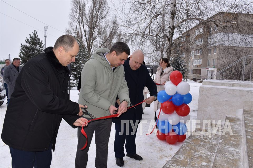 В г. Петровское Краснолучского округа открыли территориально обособленное отделение МФЦ В г. Петровское Краснолучского округа открыли территориально обособленное отделение МФЦ
