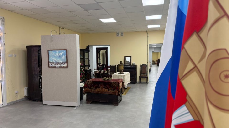 В Алчевске по народной программе «Единой России» обновляют городской музей В Алчевске по народной программе «Единой России» обновляют городской музей