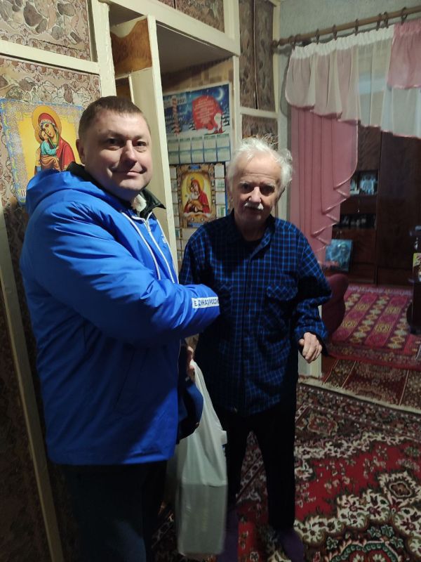 Члены Местного политического совета Первомайского отделения «Единой России» также присоединились к акции «С новым годом, ветеран!» Члены Местного политического совета Первомайского отделения «Единой России» также присоединились к акции «С новым годом, ветеран!»
