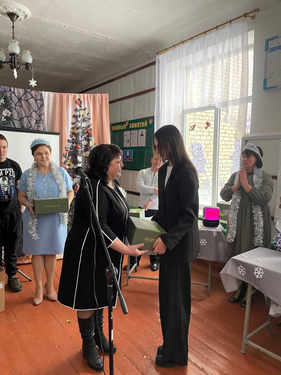 В Комиссаровском колледже прошла игра «Что? Где? Когда?» В Комиссаровском колледже прошла игра «Что? Где? Когда?»