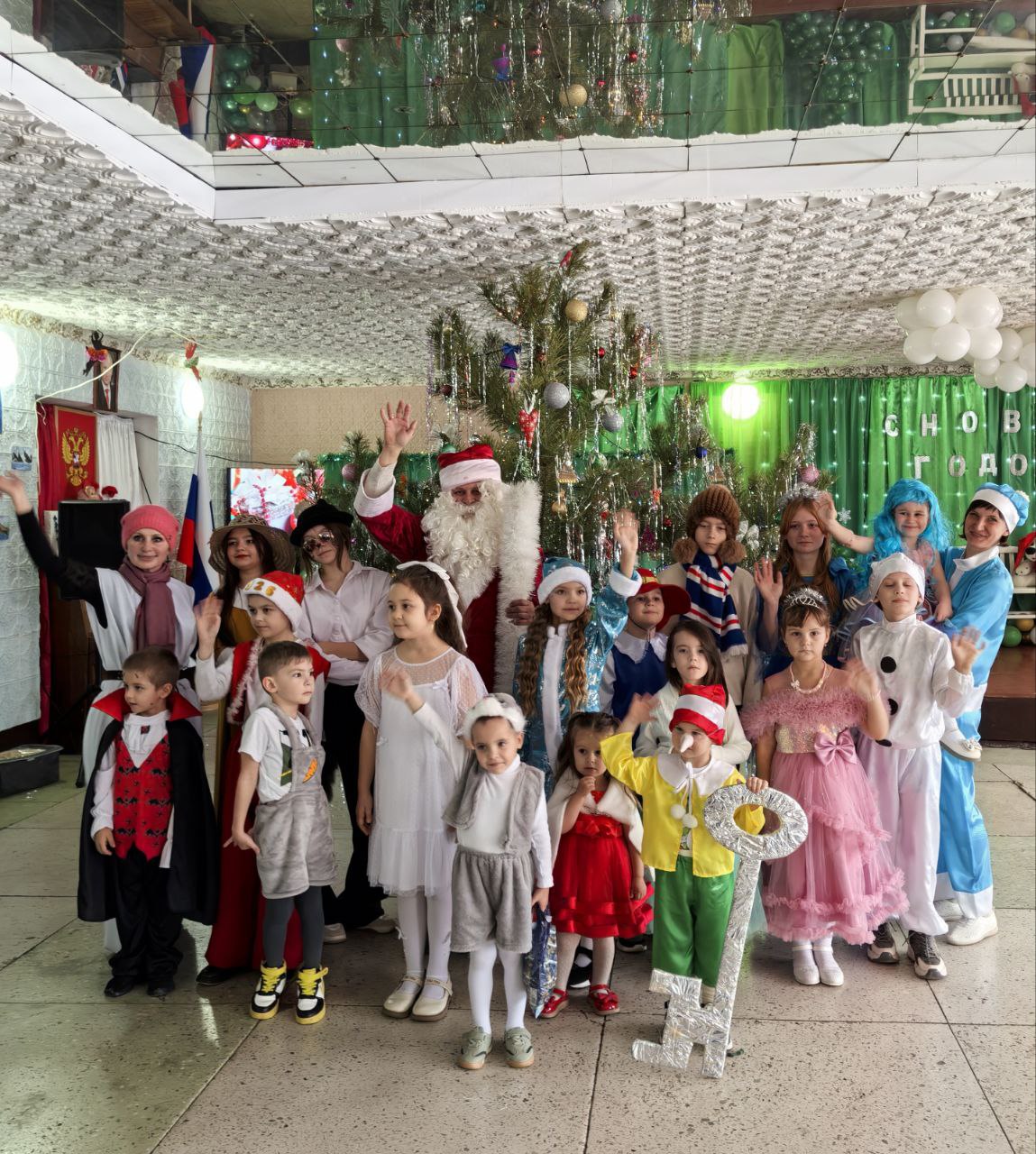 В Булавиновском сельском доме культуры царила атмосфера настоящего праздника! В Булавиновском сельском доме культуры царила атмосфера настоящего праздника!