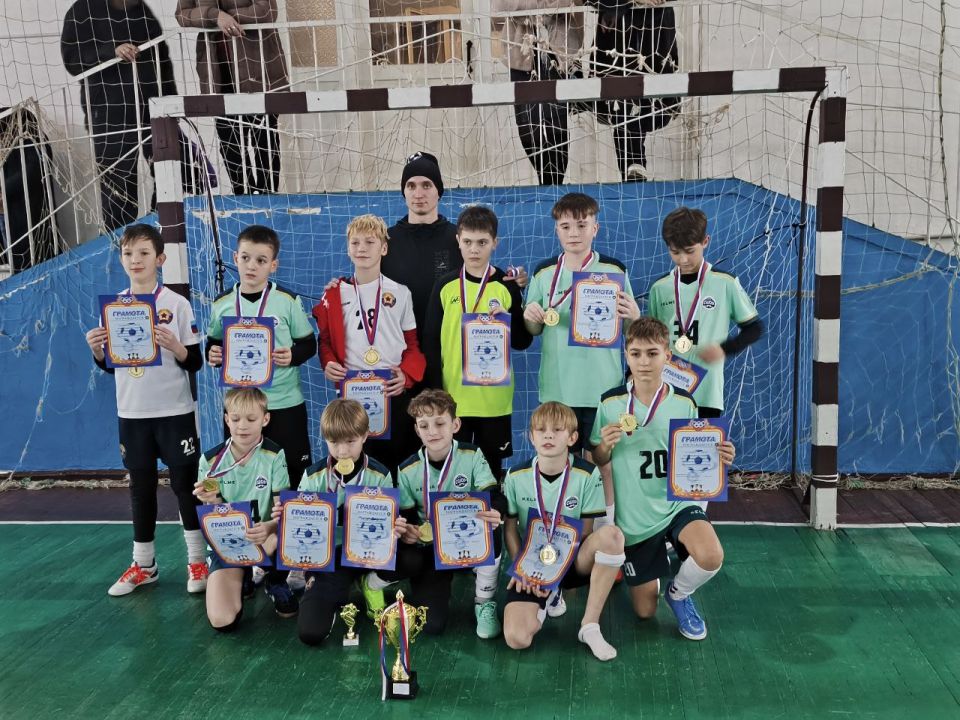 "Новогодний турнир" по мини-футболу в МБУ ДО "Новопсковская ДЮСШ"! "Новогодний турнир" по мини-футболу в МБУ ДО "Новопсковская ДЮСШ"!